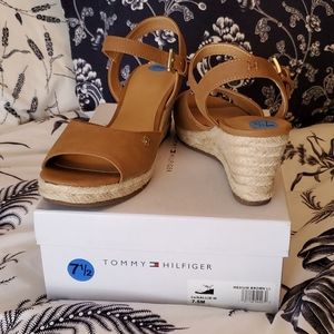 Like New Tommy Hilfiger Wedges
